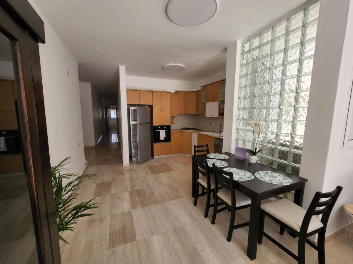 Chilling In Netanya Apartment Exterior foto