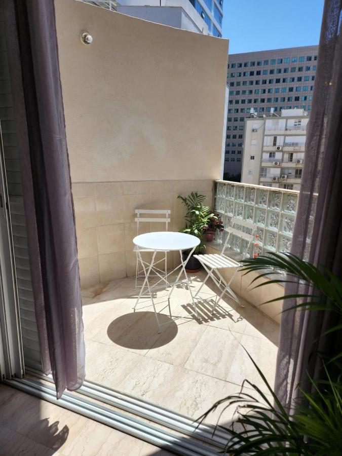 Chilling In Netanya Apartment Exterior foto